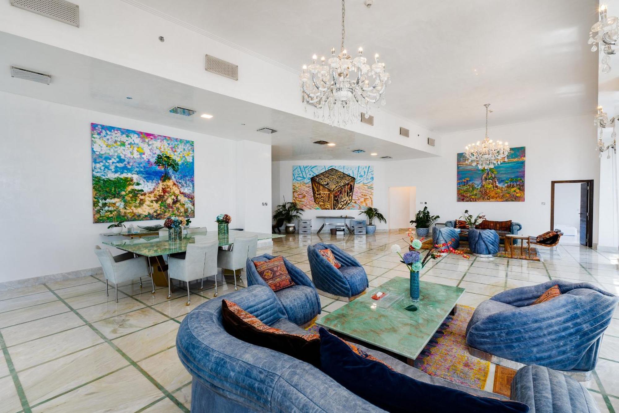 Cayan Tower Marina - Mint Apartment